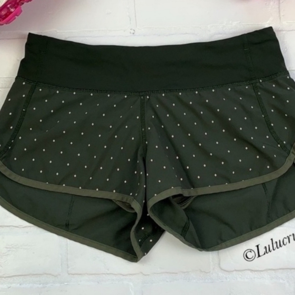 🍋Lululemon Speed Short! *reflective*